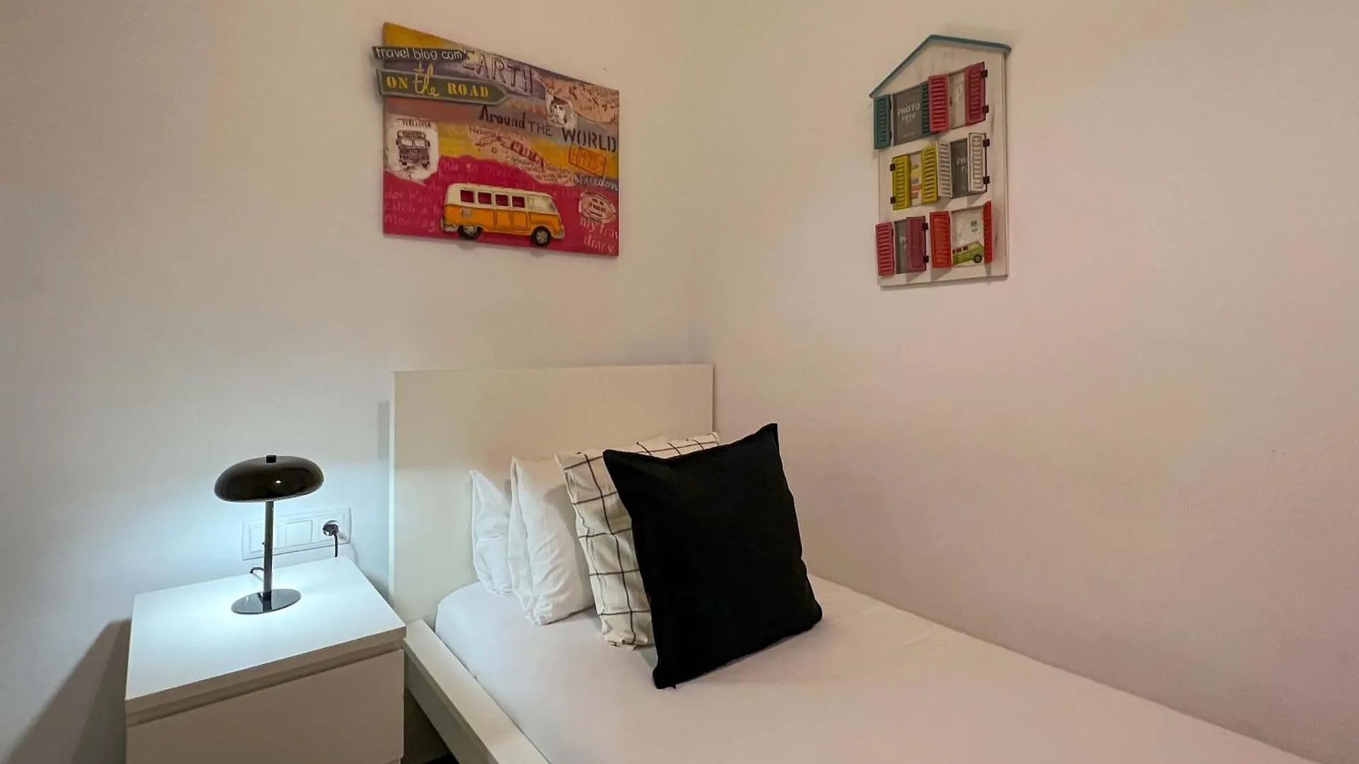 Stay Unique Apartments Cent Barcelona España